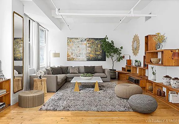 2nd image of 144 W 27th St Room 9R