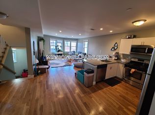 10 Darling St, Roxbury, MA 02120