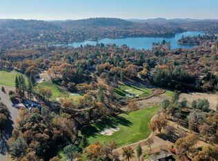 12735 Masters Ct, Auburn, CA 95602