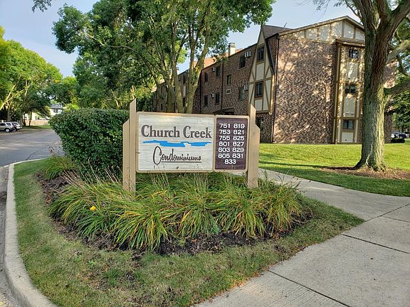 3rd image of 753 S Dwyer Ave APT C
