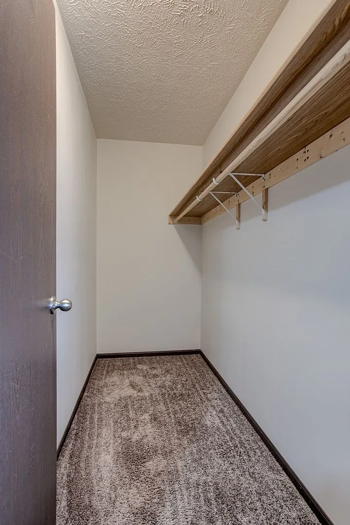 2644-48 W Timberlake Dr — Photo 4