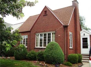 50 Coolidge Rd, Buffalo, NY 14220