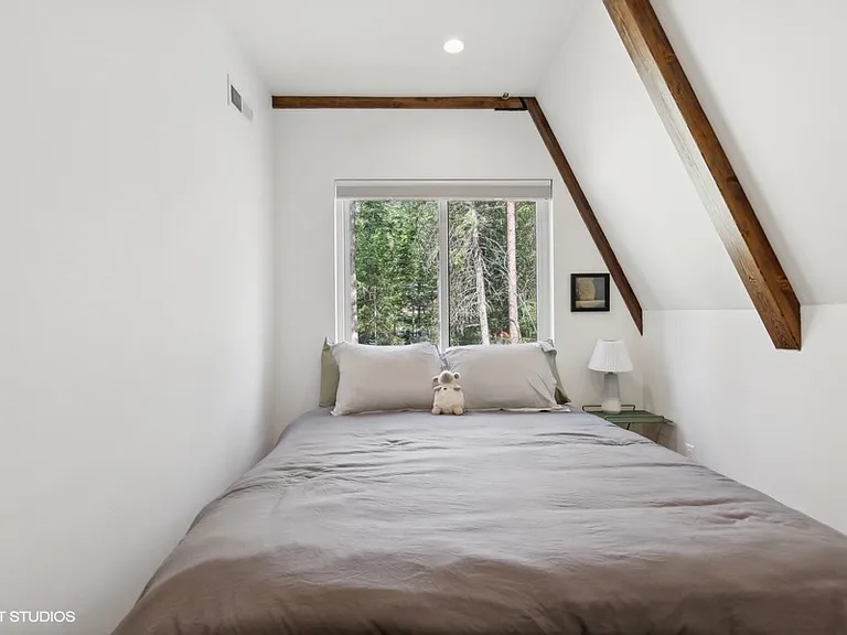 123 Little Mountain Rd — Photo 31