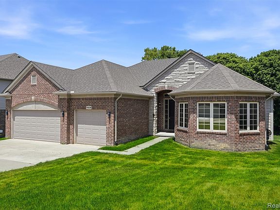 3rd image of 7419 Park Terrace Ln