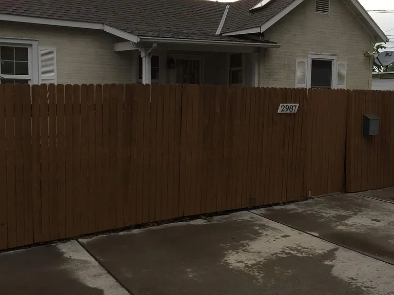 2987 S Acoma St — Photo 7