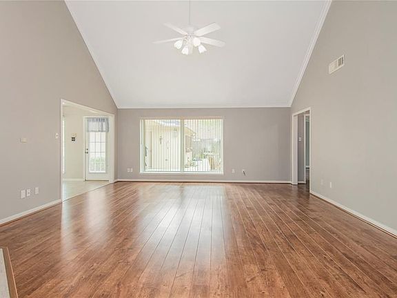 3rd image of 4109 Pebble Beach Dr