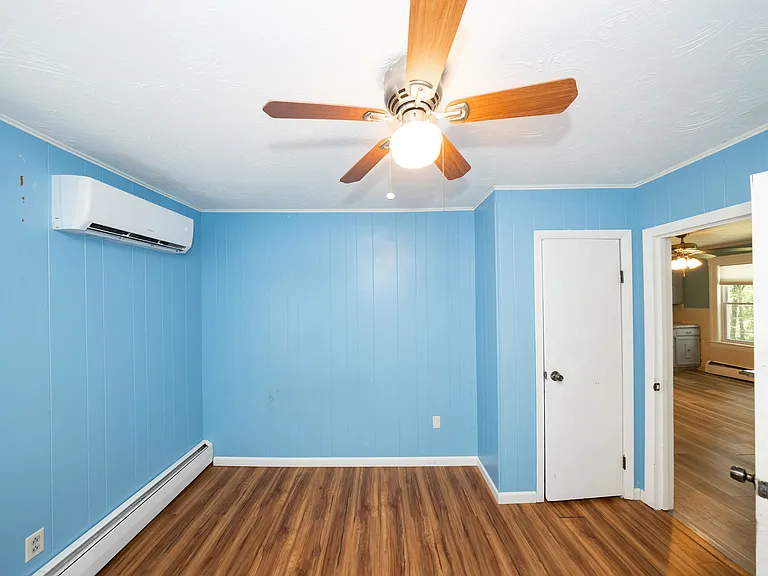 33 Dane Ave #1 — Photo 13