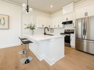 5831 Banks St, Houston, TX 77006