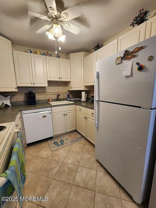 2 bed, 1161 sqft, $2,650 — Photo 4
