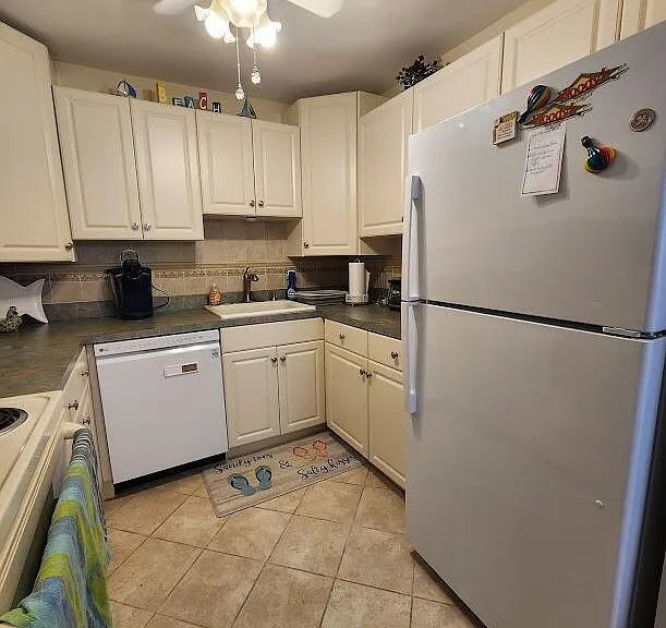 260 Ocean Ave #18A — Photo 4