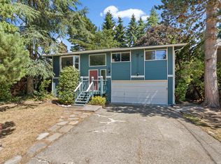 11028 21st Ave SW, Seattle, WA 98146