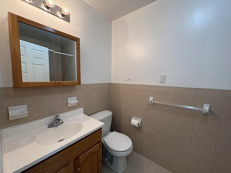 37 Reservoir Ave — Photo 24