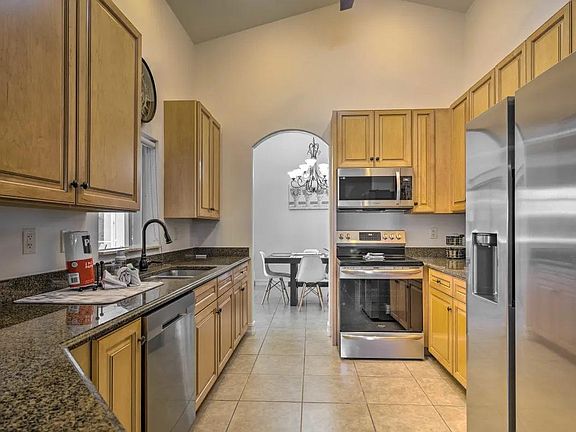5th image of 614 NW 6th St