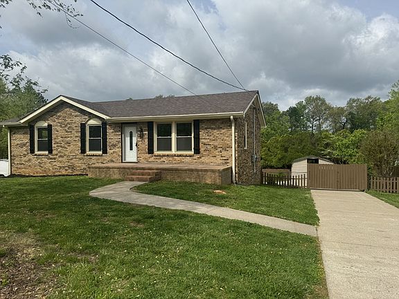 2nd image of 158 E Regent Dr