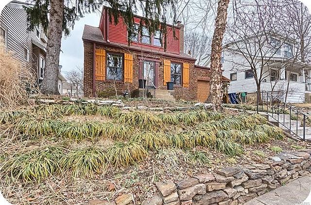 2nd image of 7033 Tholozan Ave