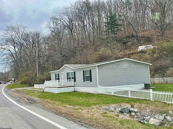 3rd image of 720 Gauley Tpke