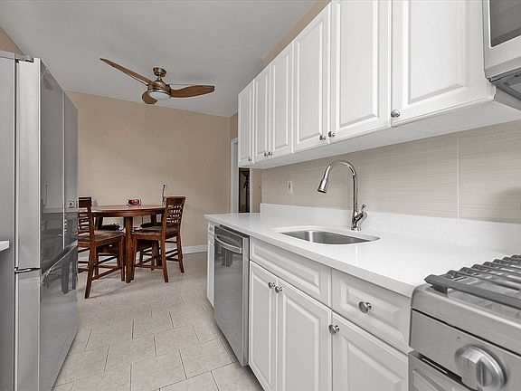 2nd image of 175-06 Devonshire Rd APT 6O