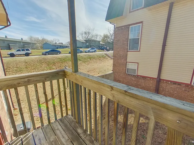 713 Dondee Dr — Photo 18