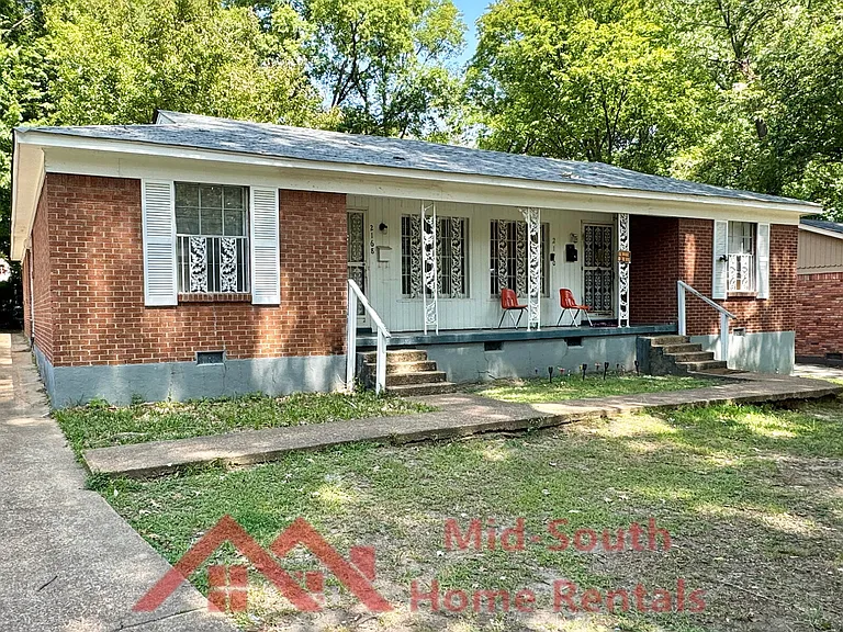2168 Carnes Ave — Photo 1