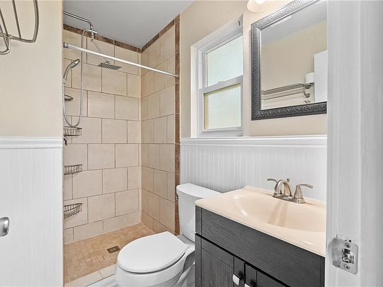2348 Great Neck Cir — Photo 22