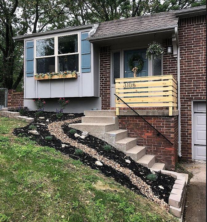 1st image of 3105 NW Castle Dr