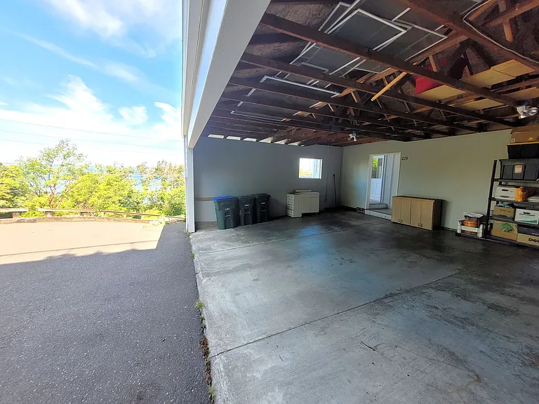 225 S State St #A — Photo 47