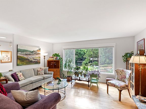 4th image of 3523 108th Street NW