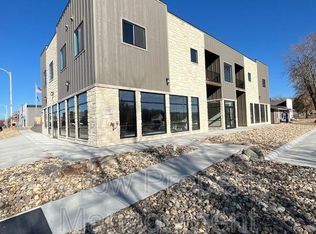 102 Locust St #3, Hickman, NE 68372