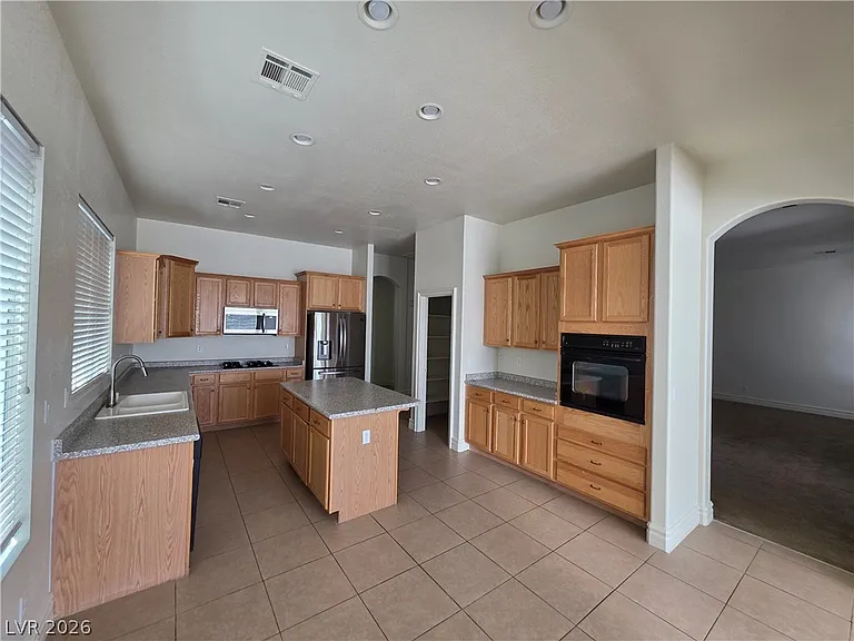 10717 Refectory Ave — Photo 10