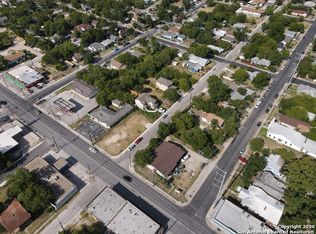 802 N New Braunfels Ave, San Antonio, TX 78202
