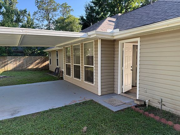 5th image of 70342 5th St