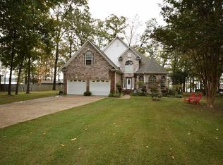 34 N Dogwood Dr, Mayflower, AR 72106