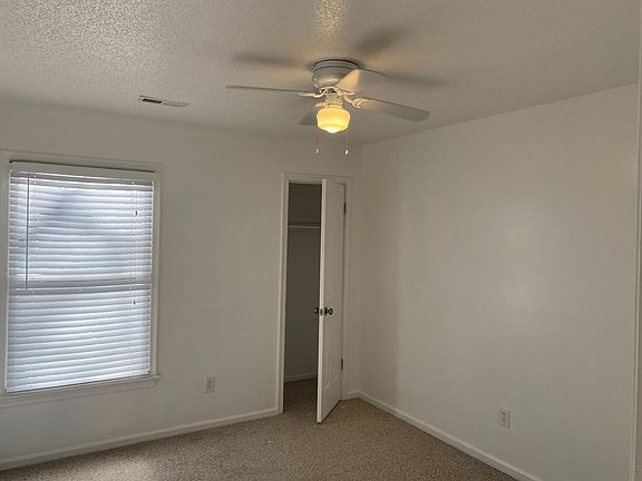 5th image of 4307 Manchester Ln