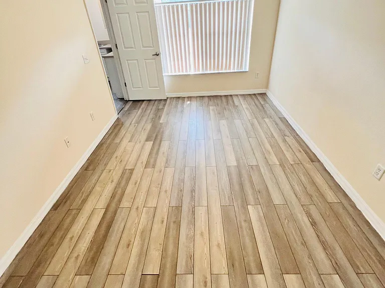 337 Coconut Palm Way #B — Photo 6