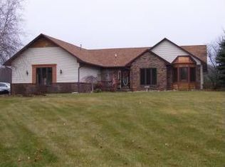 377 Farmbrook Ln, Gaylord, MI 49735