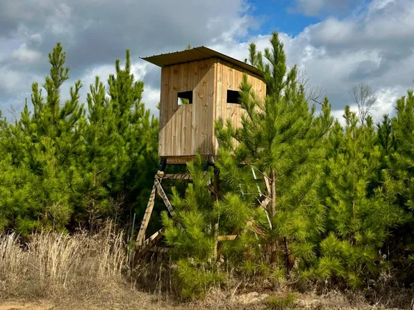 220 County Road 4111, Pachuta, MS 39347