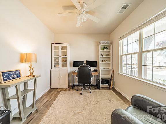 5th image of 5542 Soft Shell Dr