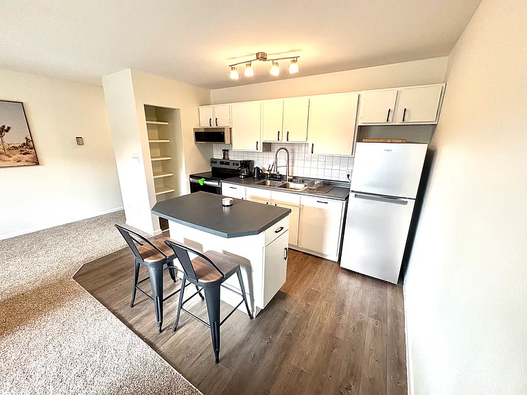 3000 Colorado Ave #H231 — Photo 7