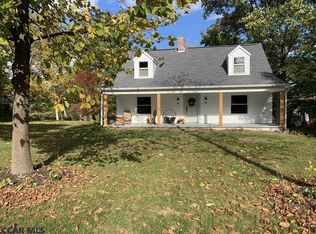 110 Merry Hill Rd, State College, PA 16801