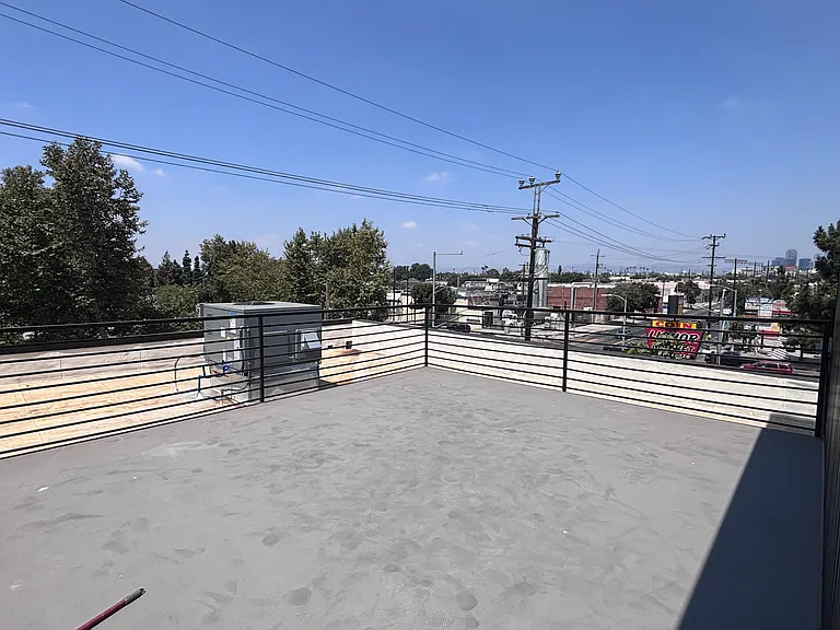 4020 Avalon Blvd #201 — Photo 15