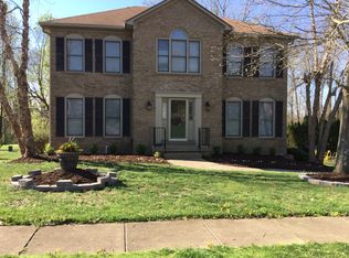 1311 Crosstimbers Dr, Louisville, KY 40245