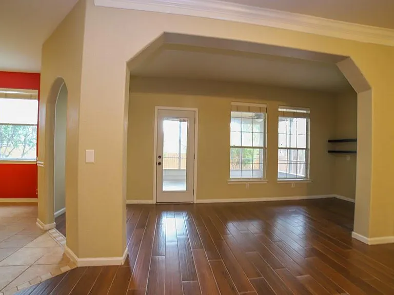 6104 York Bridge Cir — Photo 7