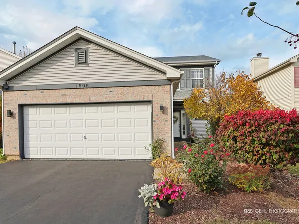 1808 S Hamlin Ln, Round Lake, IL 60073