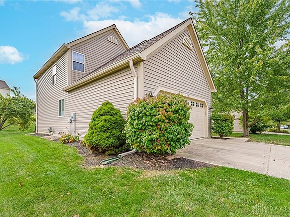 4th image of 455 Lake Haven Ct