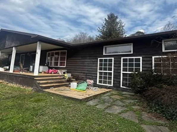 33 Shannon Dr, Drift, KY 41619