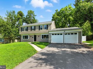 12803 Hollins Pl, Bowie, MD 20716
