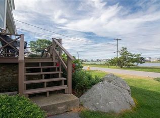 75 Sound Breeze Ave, Groton, CT 06340