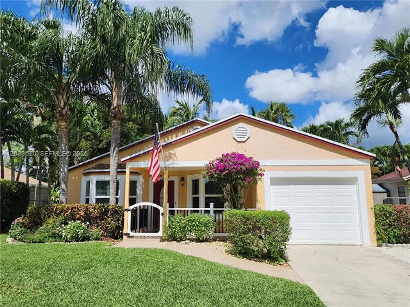 1631 SW 129th Way # 1631, Davie, FL 33325 — Photo 2