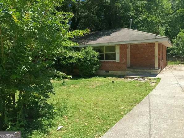 1238 Lloyd Dr, Forest Park, GA 30297