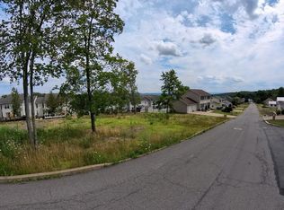LOT 39 Williamsburg Ln, Scranton, PA 18504